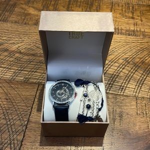 True craft watch and bracelet set